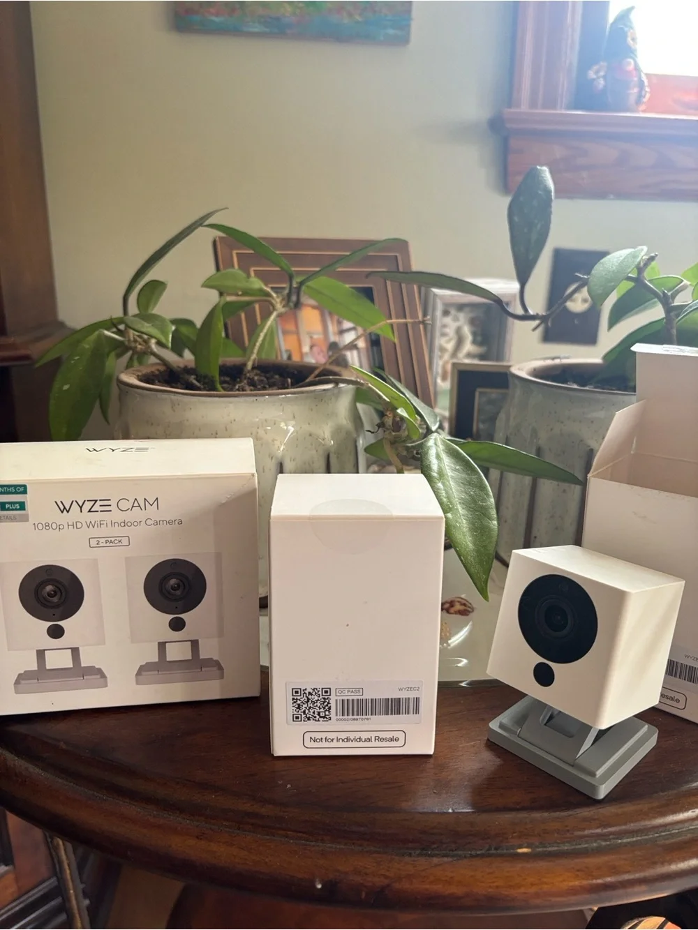 2 Wyze White Indoor 1080p Wi‑Fi Cameras Bundle